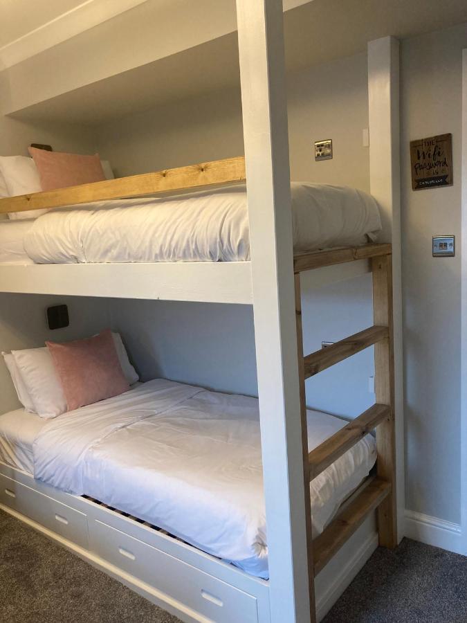 Abbey Court Guest House Carlisle  Ngoại thất bức ảnh
