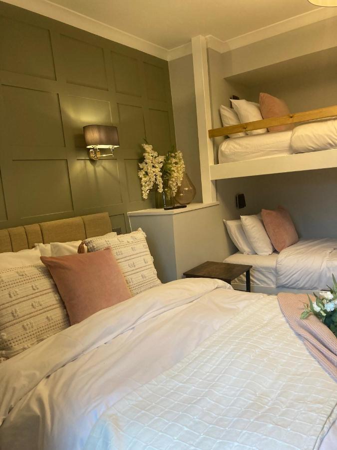 Abbey Court Guest House Carlisle  Ngoại thất bức ảnh